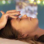 reiki-anwendung-dame